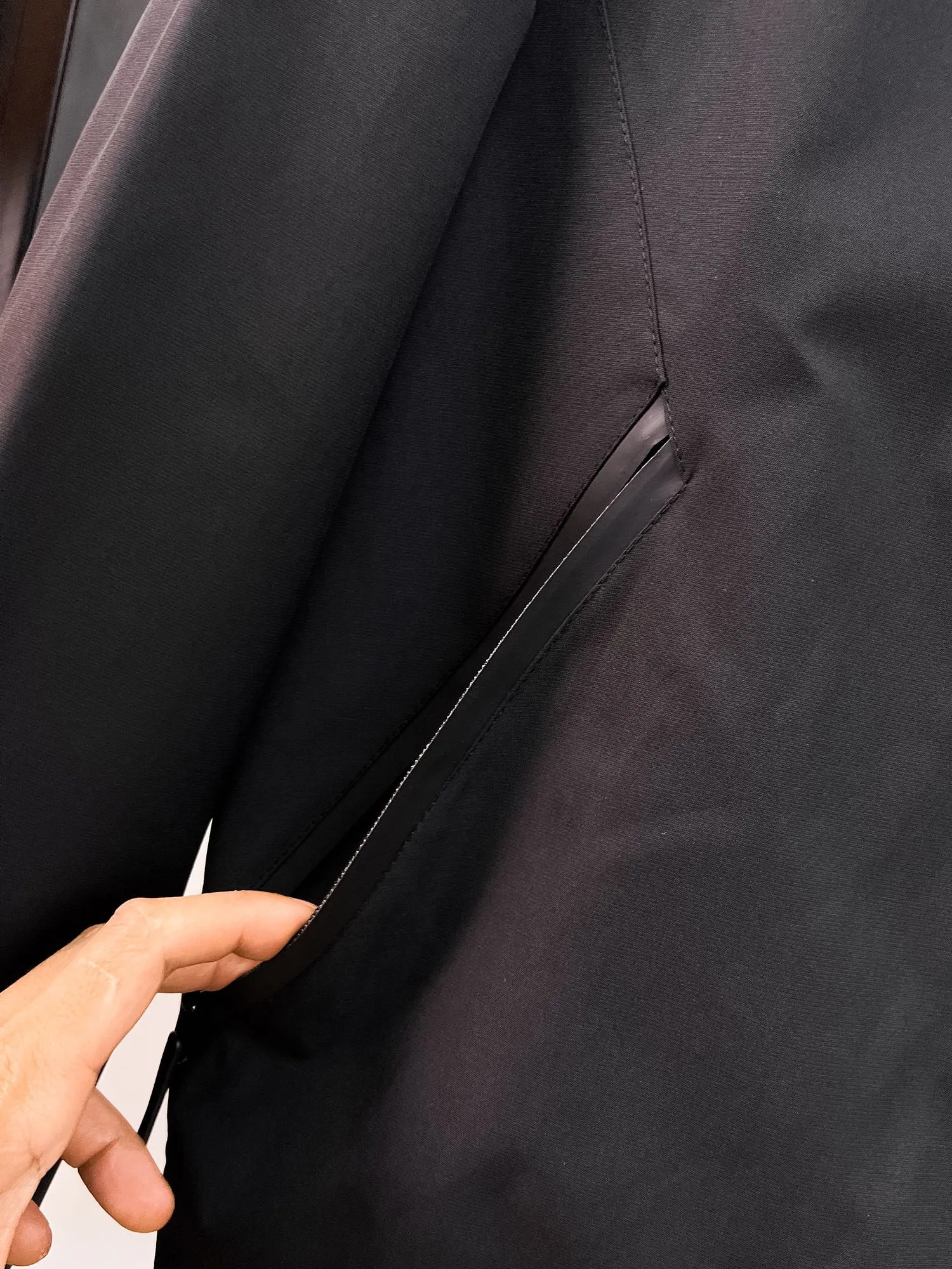Same Style， ， 2026 New Arrival ， Original Premium Breathable ， ， ， Quality。 ， Sizes：M～3XL